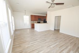 196 Avonshire Drive photo 4