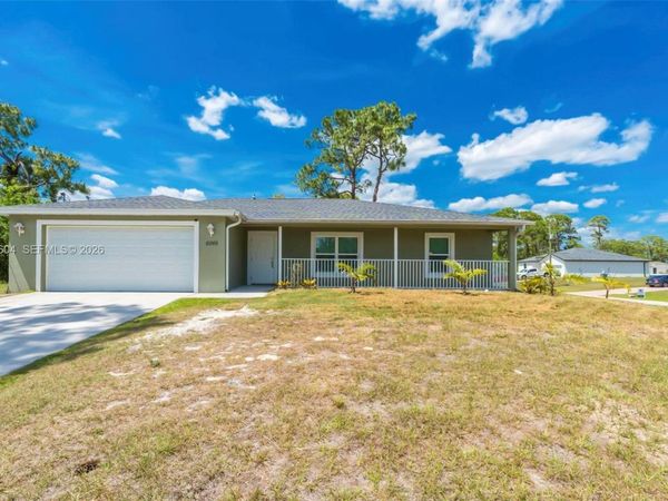 6069 S Moss Cir , La Belle, FL 33935