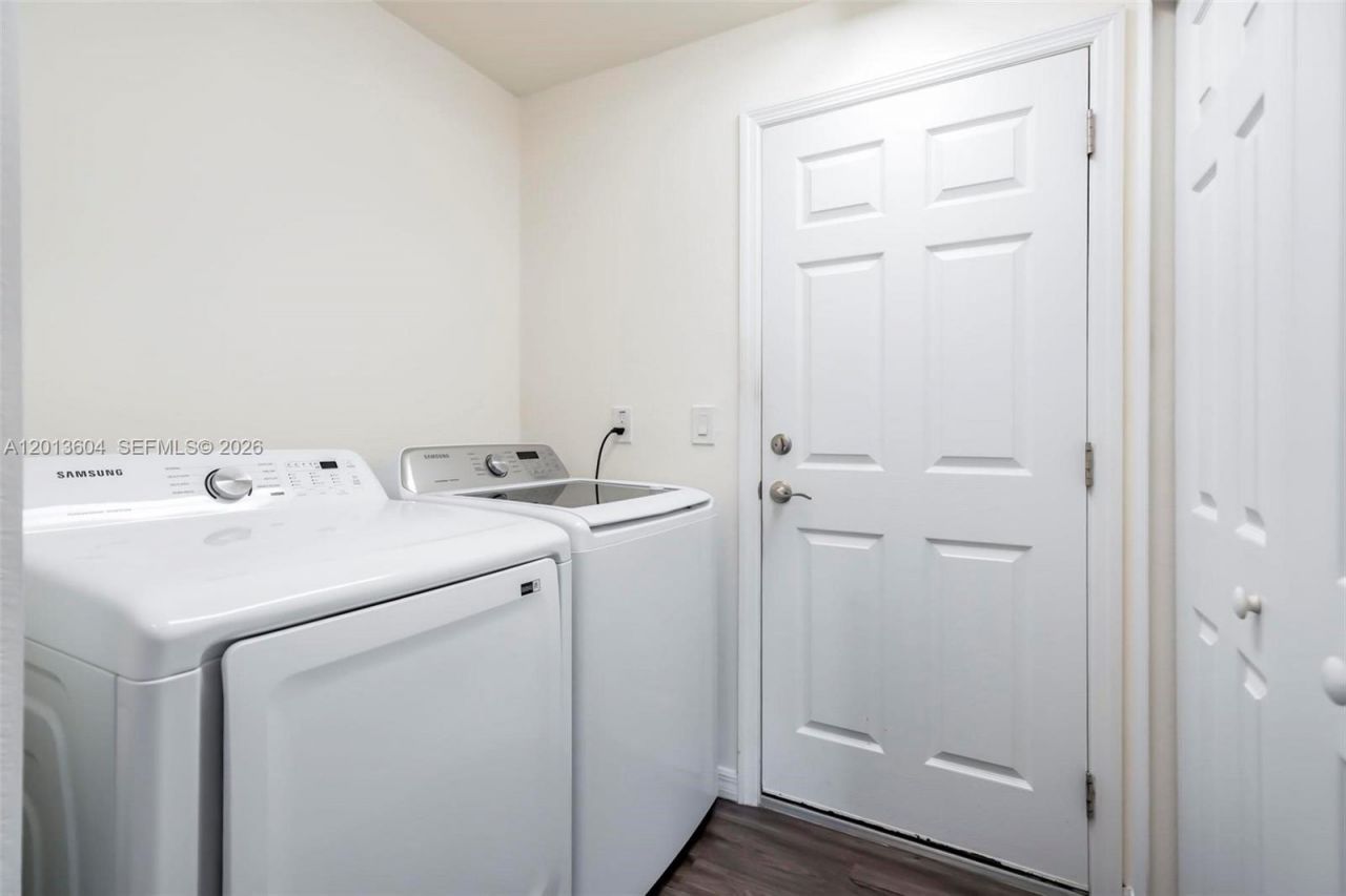 6069 S Moss Cir, La Belle, FL 33935 Photo