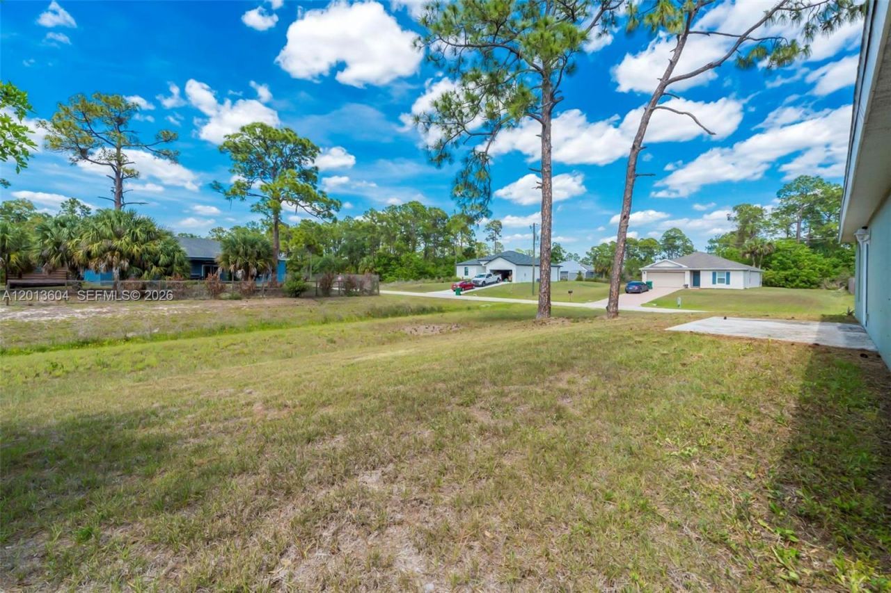 6069 S Moss Cir, La Belle, FL 33935 Photo