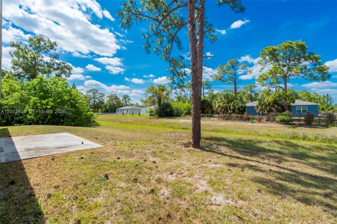 6069 S Moss Cir, La Belle, FL 33935 Photo