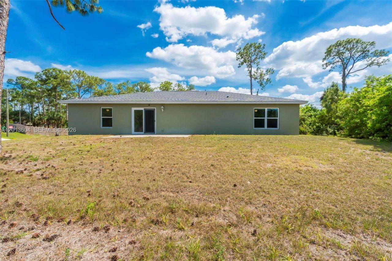 6069 S Moss Cir, La Belle, FL 33935 Photo