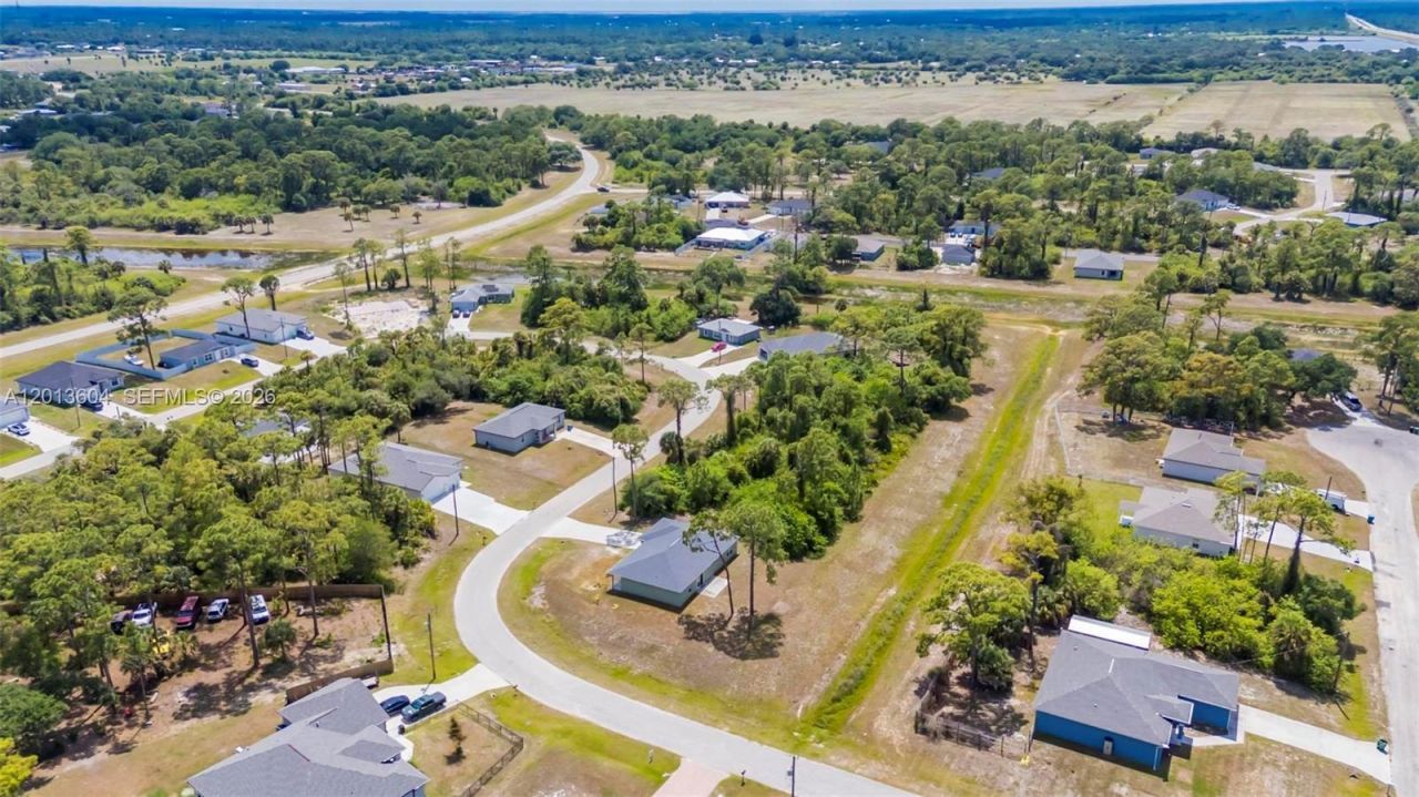 6069 S Moss Cir, La Belle, FL 33935 Photo