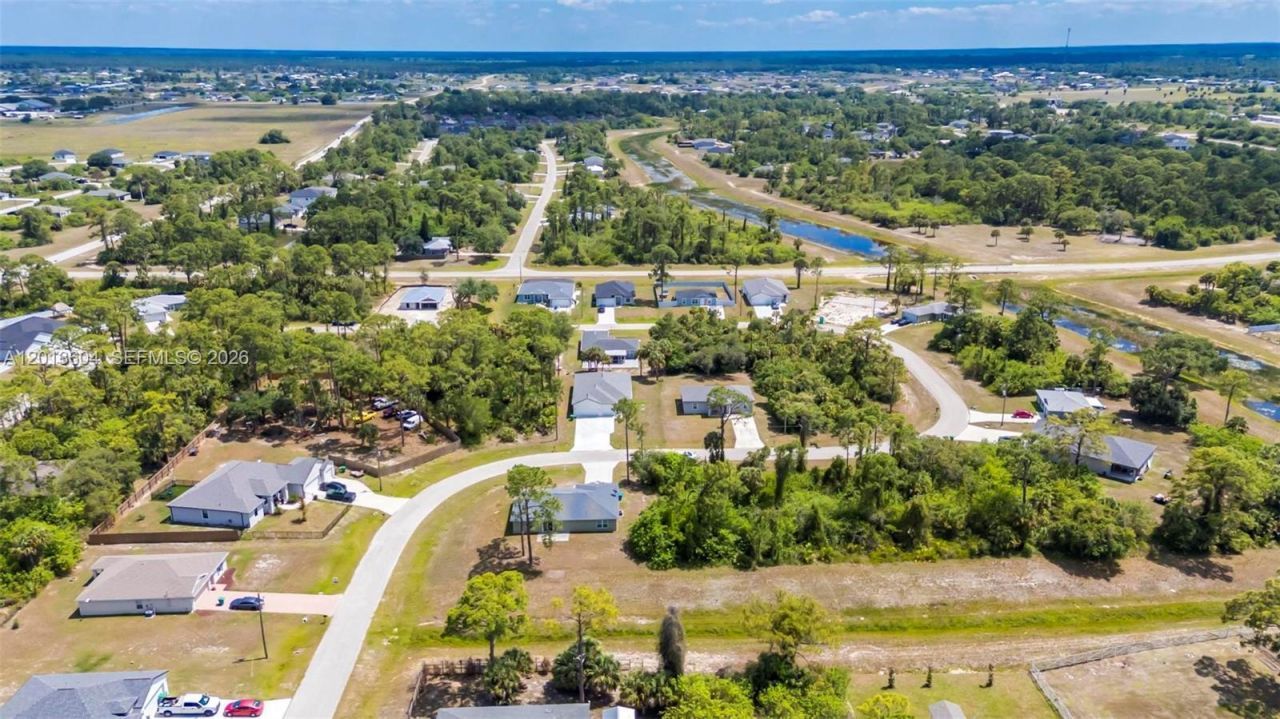 6069 S Moss Cir, La Belle, FL 33935 Photo