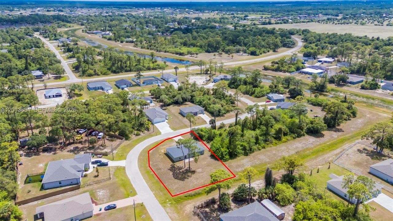 6069 S Moss Cir, La Belle, FL 33935 Photo