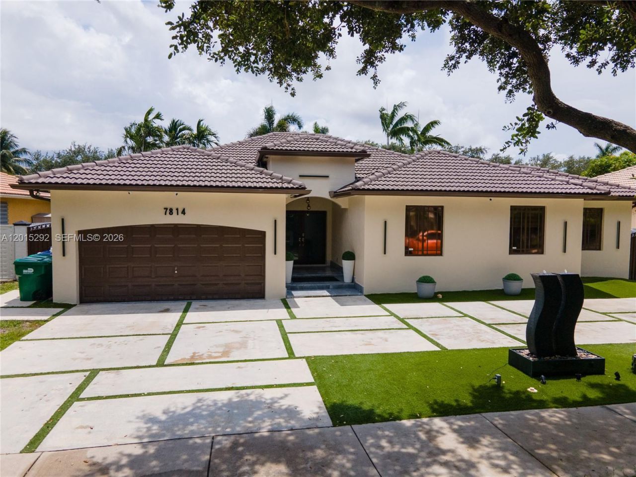 7814 NW 165th St , Miami Lakes, FL 33016 Photo