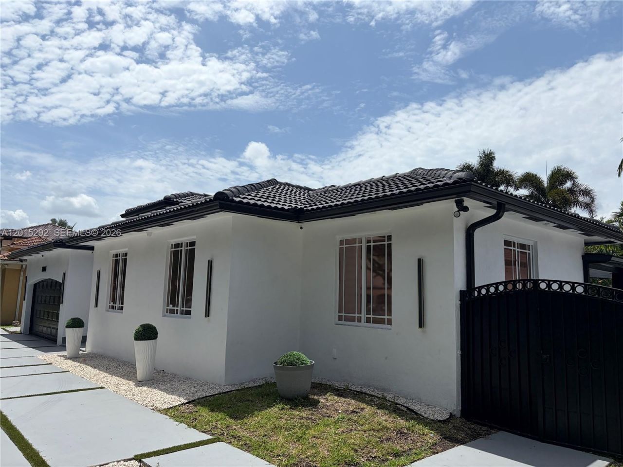 7814 NW 165th St, Miami Lakes, FL 33016 Photo