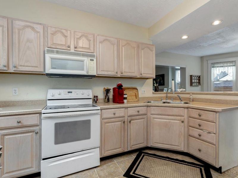 4110 Wood Street, Cincinnati, OH 45212 Photo 9