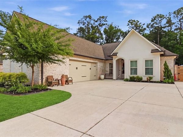 725 ELISE Lane , Madisonville, LA 70447