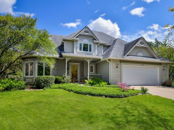 496 Waubonsee Circle , Oswego, IL 60543