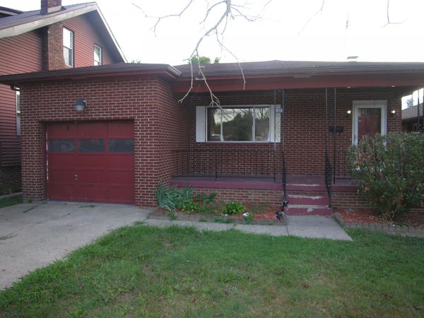 216 W 32nd Street, Huntington, WV 25704