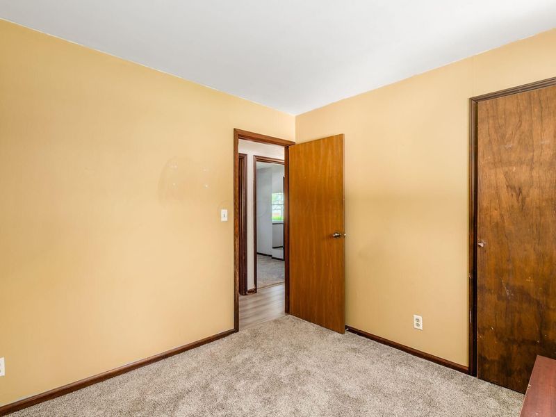 3851 Wade Road , Columbus, OH 43232 Photo 13