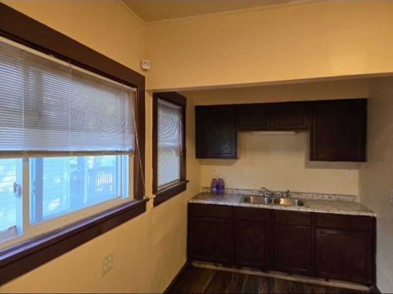 3409 E 110th Street, Cleveland, OH 44104 Photo 12