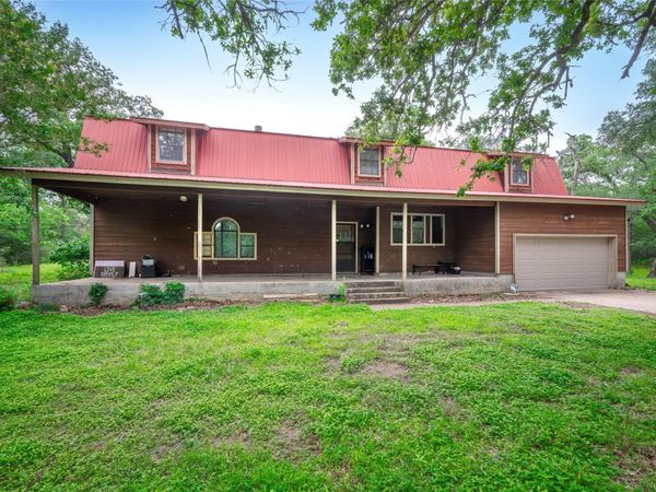 222 Indiana RD, Lockhart, TX 78644