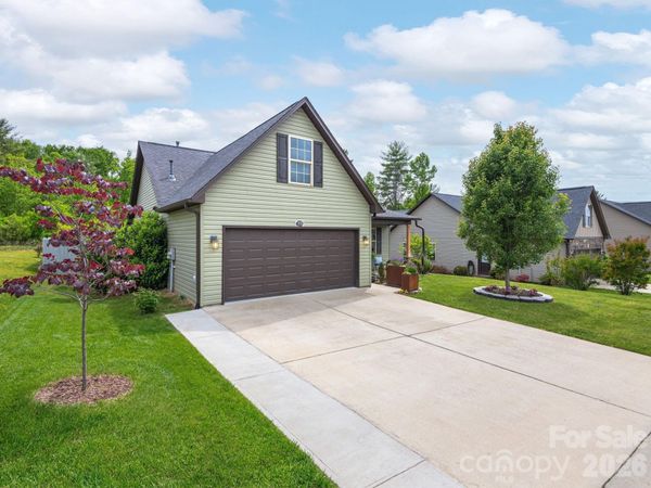 200 Water Leaf Drive , Weaverville, NC 28787