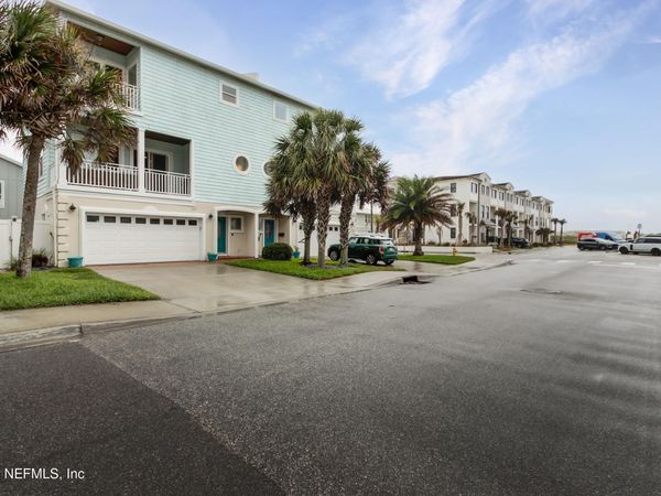 107 12TH Avenue S, Jacksonville Beach, FL 32250