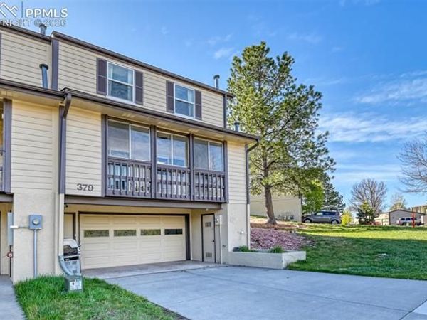 379 Raspberry Lane, Monument, CO 80132