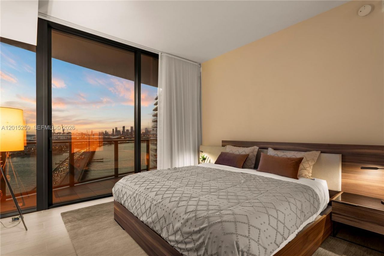 500 Alton Rd , Unit 1601, Miami Beach, FL 33139 Photo