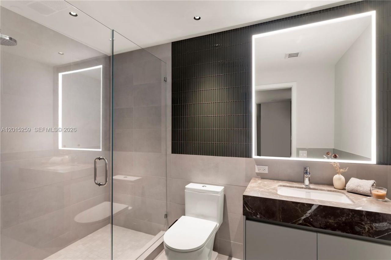 500 Alton Rd , Unit 1601, Miami Beach, FL 33139 Photo