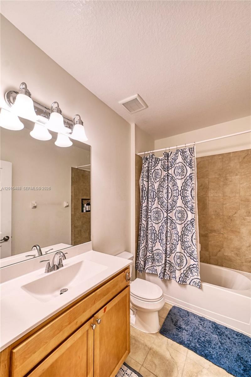 3962 Devenshire Ct, Coconut Creek, FL 33073 Photo