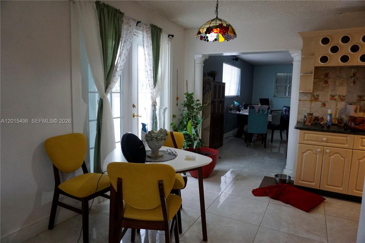 19680 SW 121st Ave, Miami, FL 33177 Photo