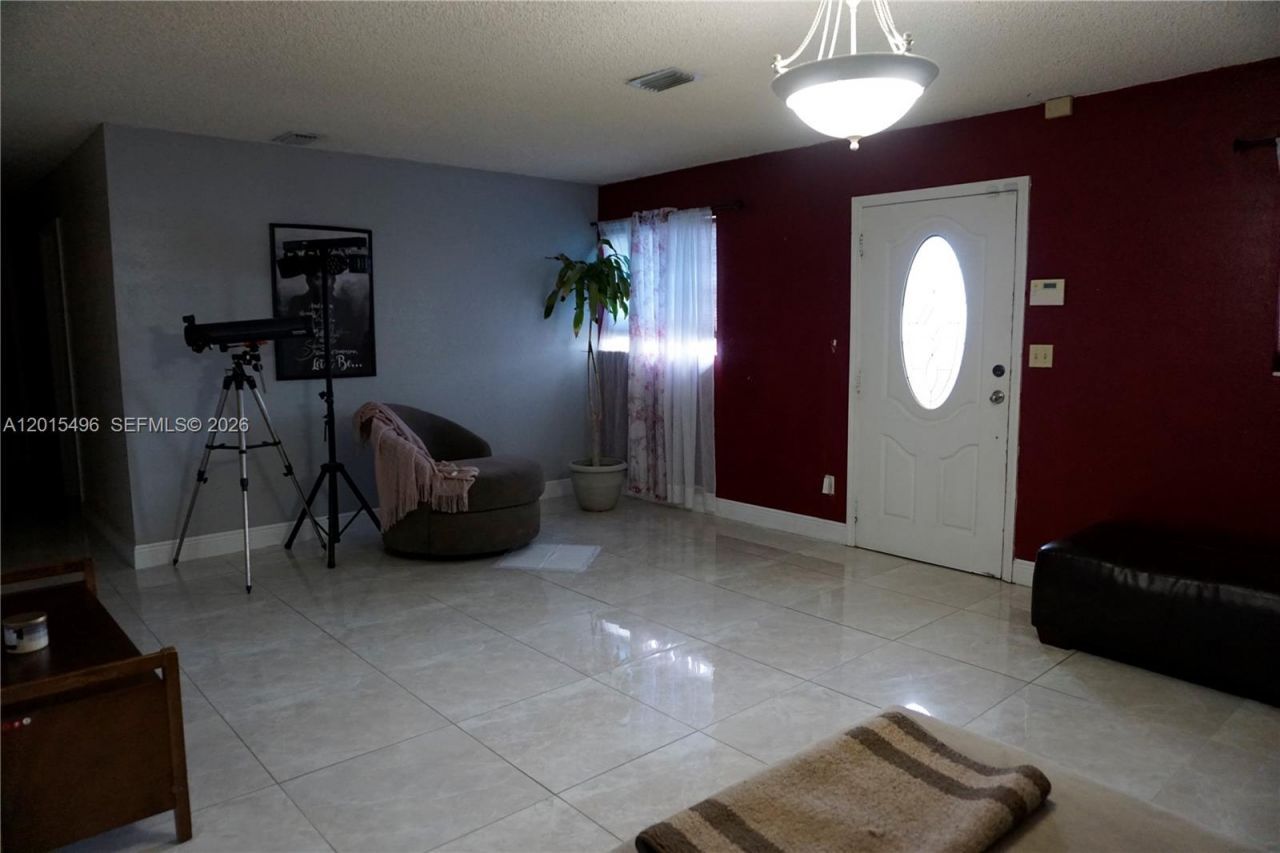 19680 SW 121st Ave, Miami, FL 33177 Photo