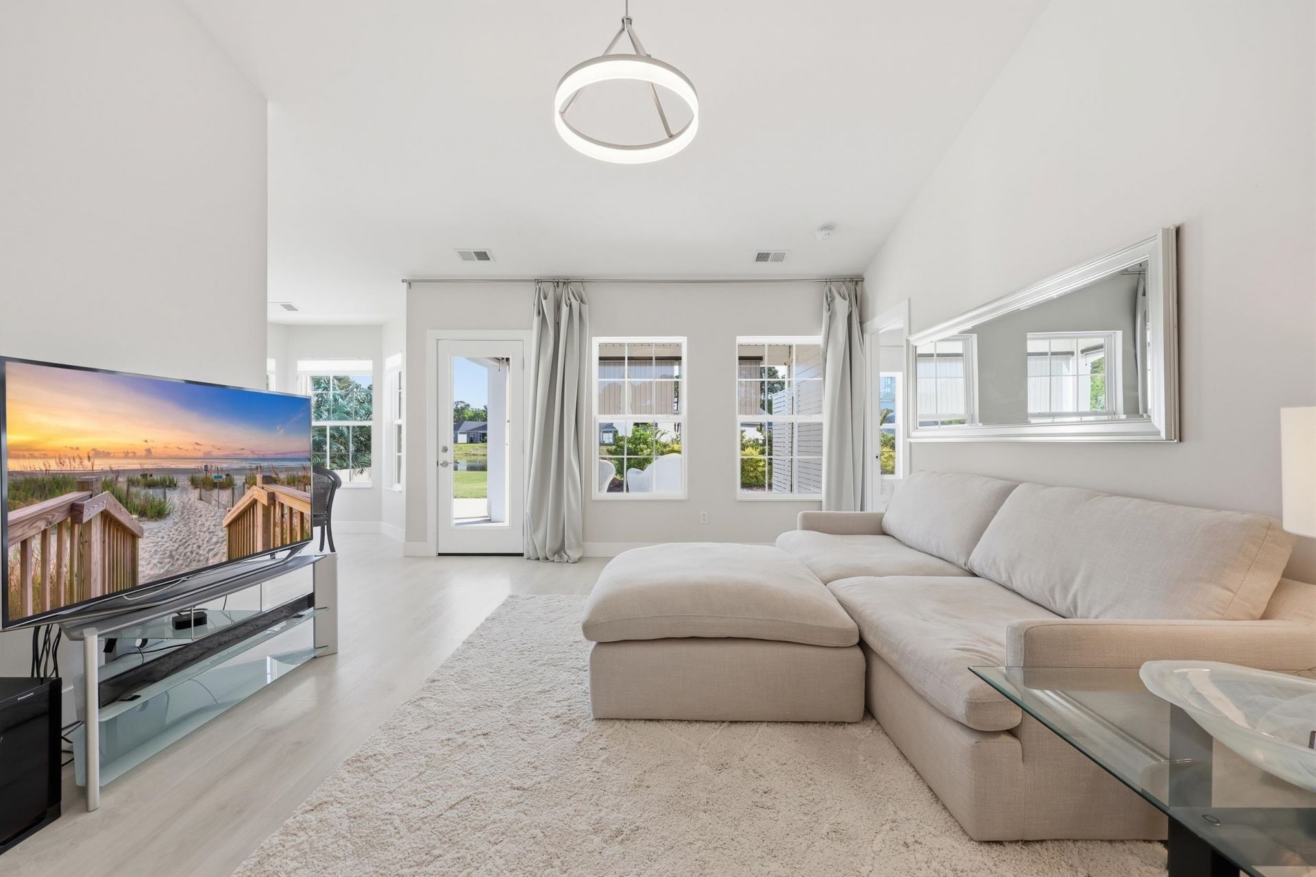 110 Marbella Dr. Photo 11