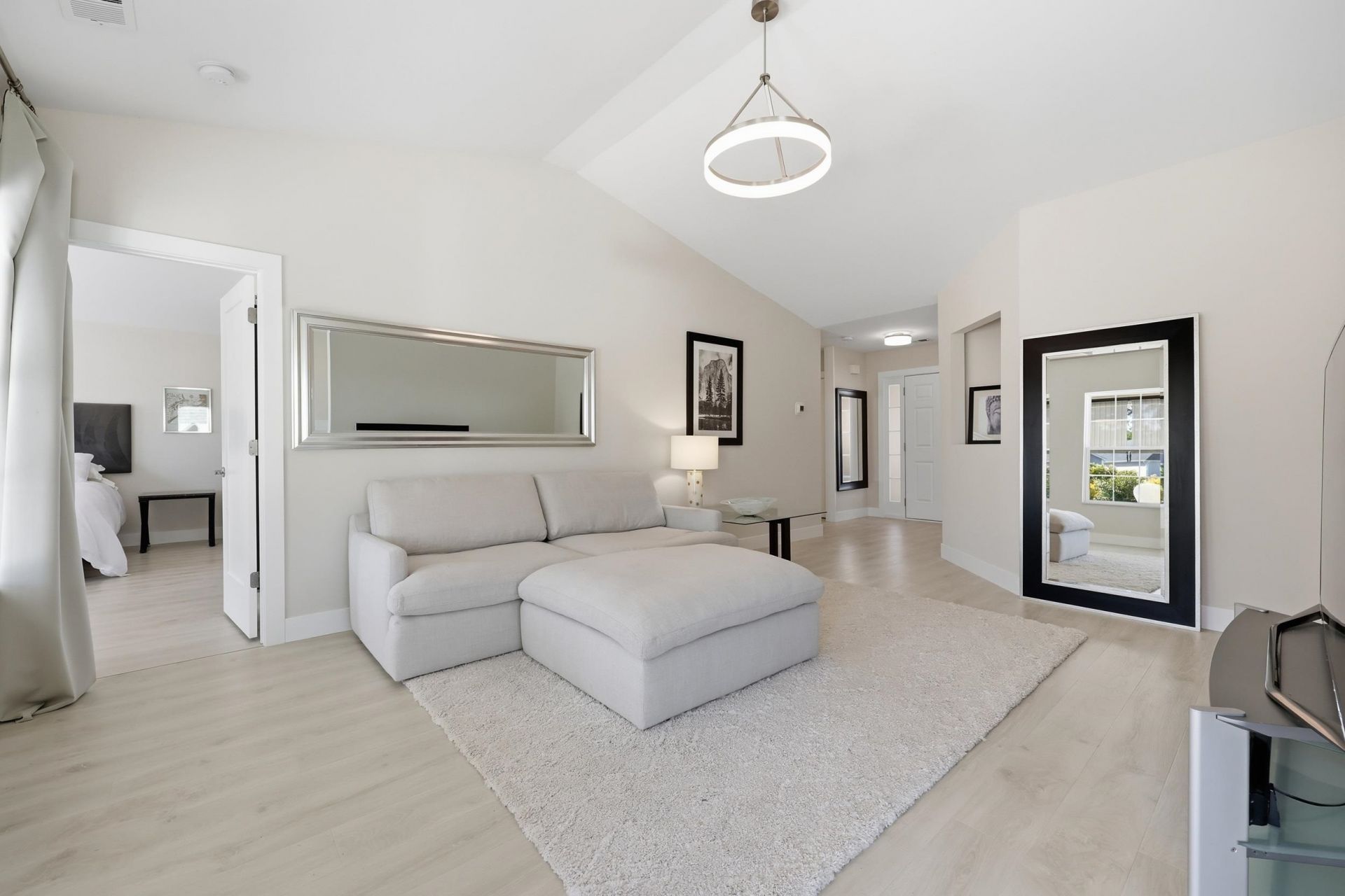 110 Marbella Dr. Photo 13