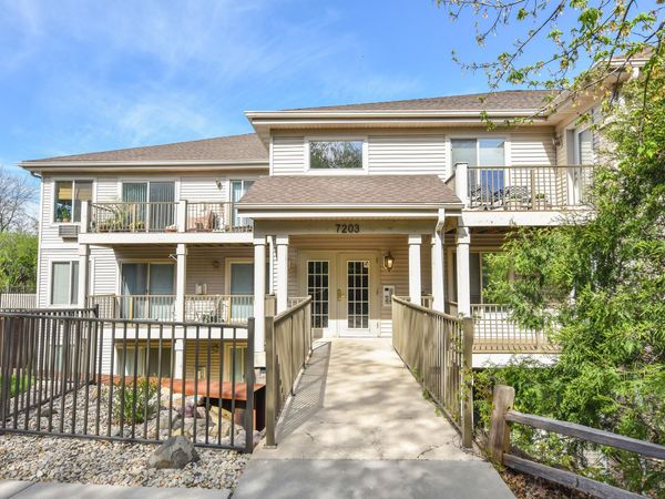 7203 Mid Town Rd, Unit 303, Madison, WI 53719