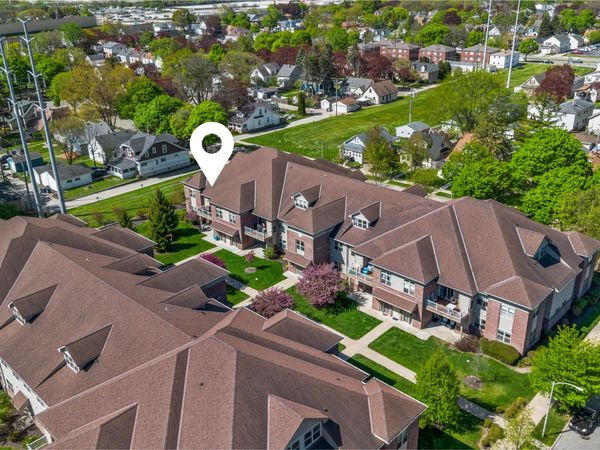 106 N 74th St, Milwaukee, WI 53213