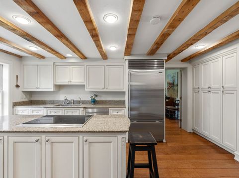 Main Photo