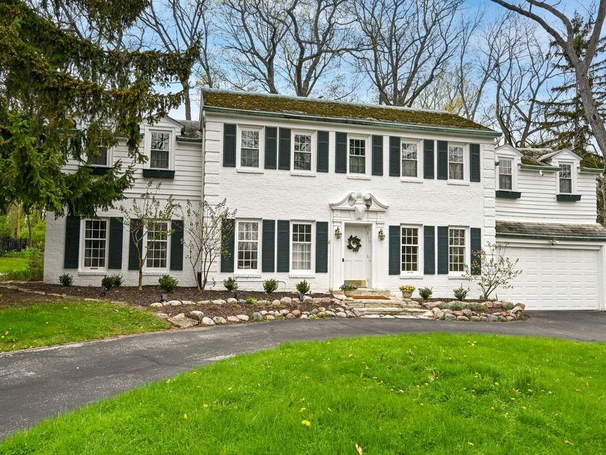 Main Photo