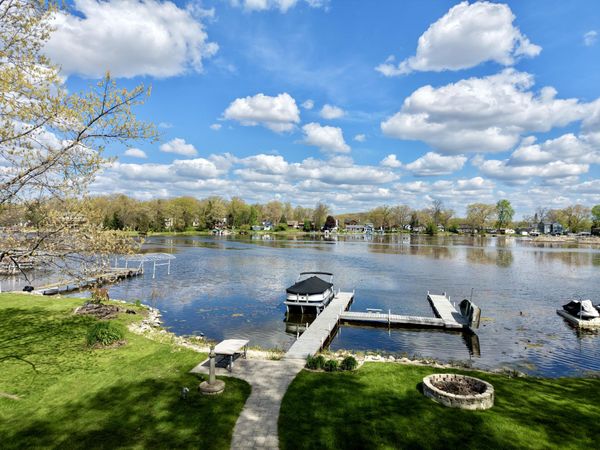 28918 Kramer Dr, Waterford, WI 53185