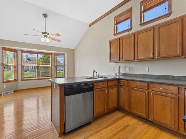 6615 Greenhill Dr, Mount Pleasant, WI 53406