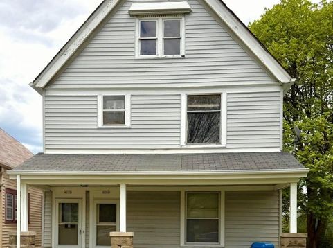Main Photo