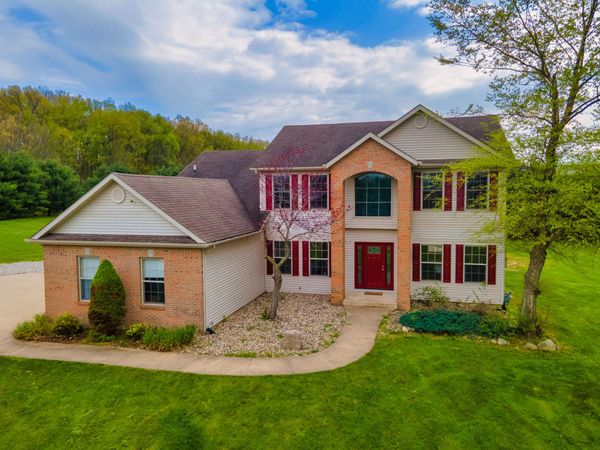 23589 US Highway 12, Edwardsburg, MI 49112