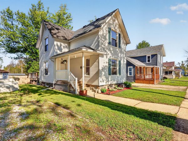 508 Maple Street, Three Rivers, MI 49093