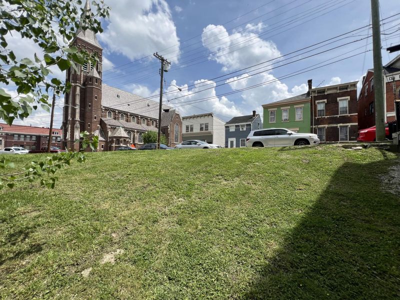 656 W Pike Street, Covington, KY 41011 Photo 4