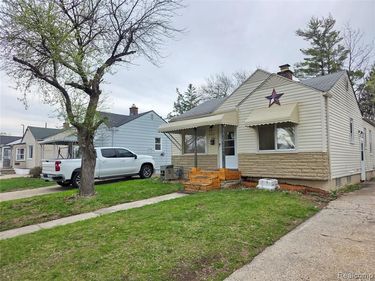 7249 N SILVERY Lane, Dearborn Heights, MI 48127