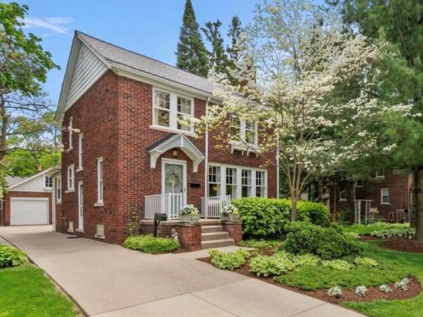 11024 Hubbard Street, Livonia, MI 48150
