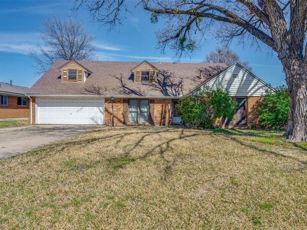 5613 Westcreek Drive, Fort Worth, TX 76133