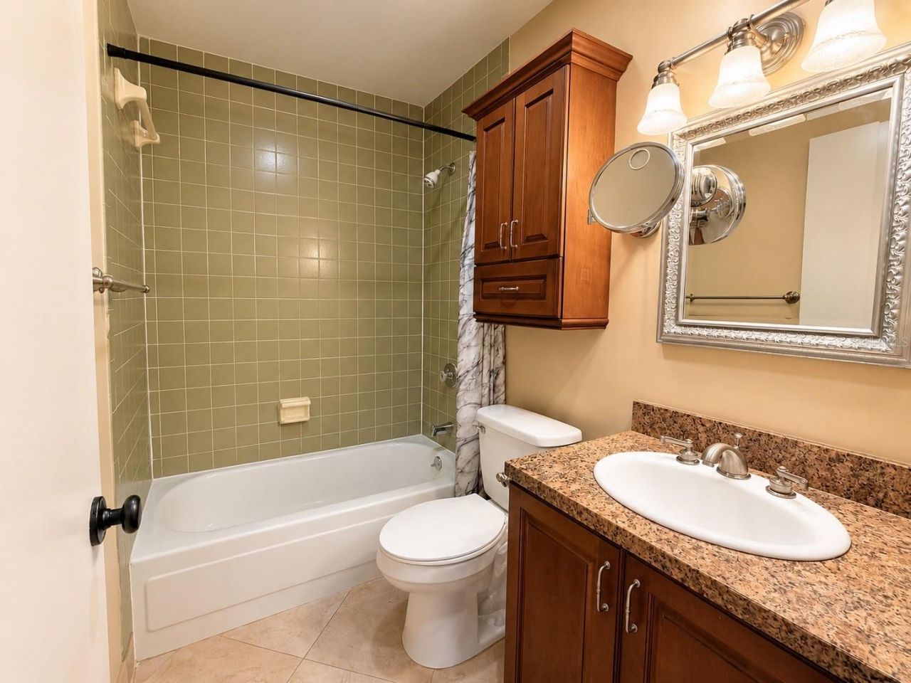 5967 Windhover Drive , Unit 7D, Orlando, FL 32819 Photo