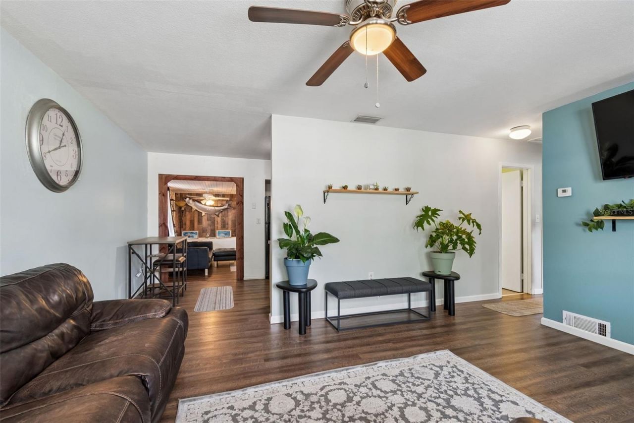 3501 38th Street N, Saint Petersburg, FL 33713 Photo
