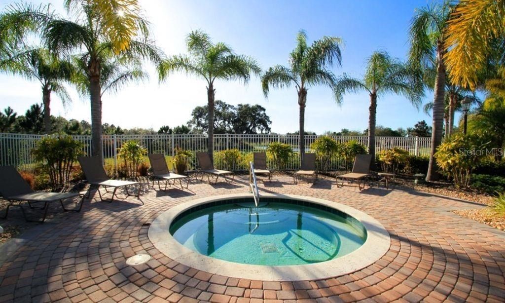 6642 41st Street Circle E, Sarasota, FL 34243 Photo