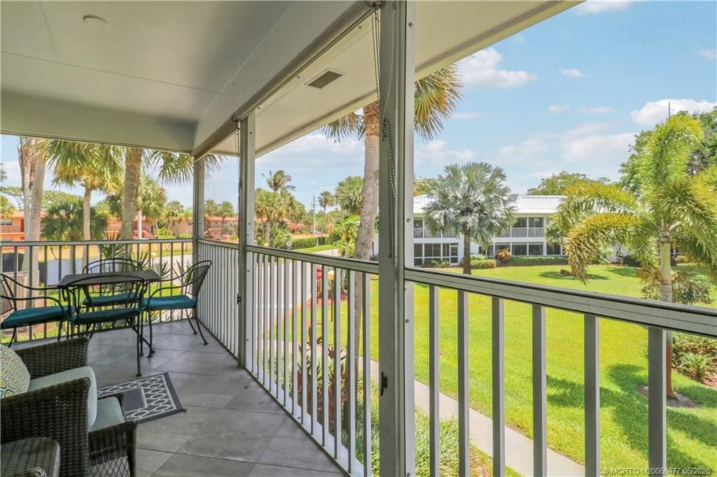 1852 SW Palm City Road, Unit 201, Stuart, FL 34994 Photo