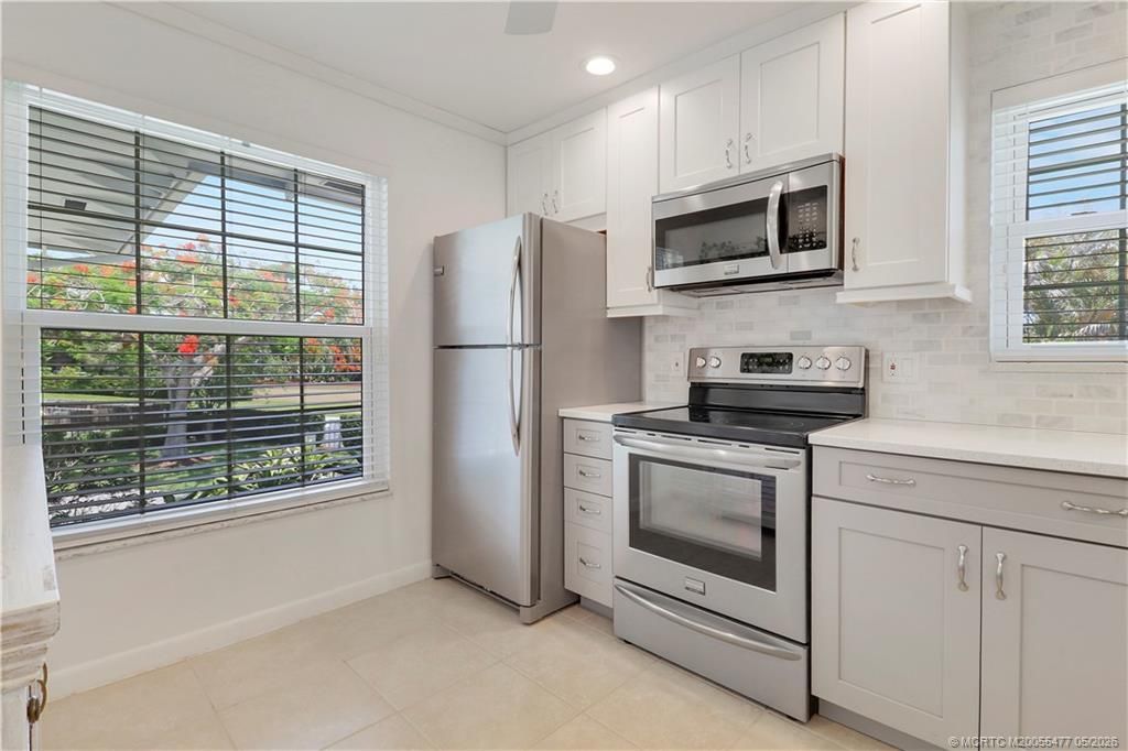 1852 SW Palm City Road, Unit 201, Stuart, FL 34994 Photo