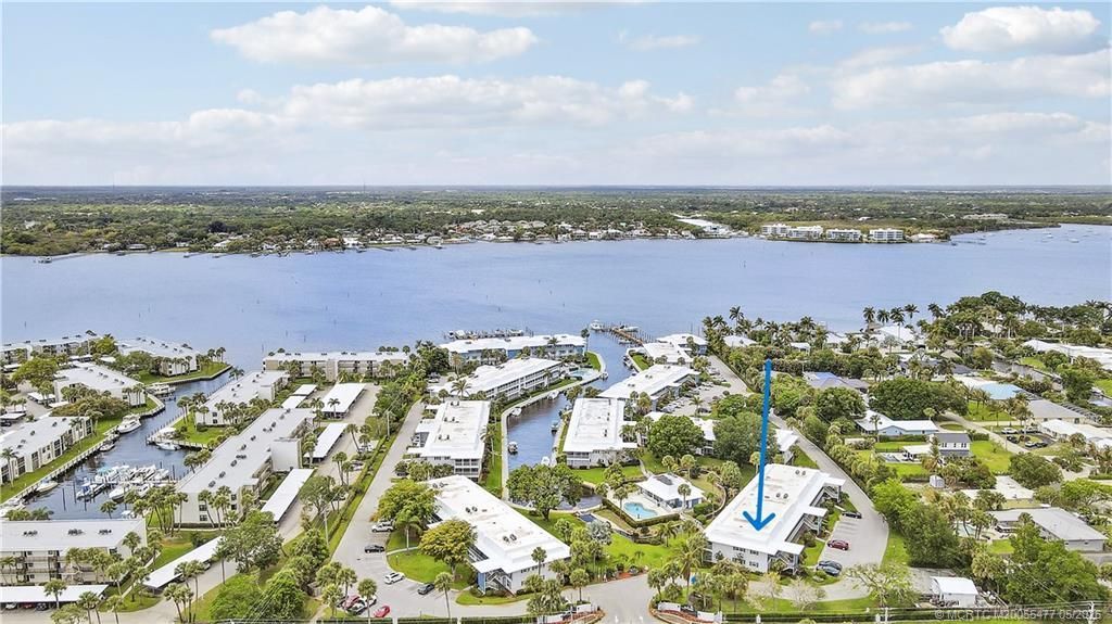 1852 SW Palm City Road, Unit 201, Stuart, FL 34994 Photo