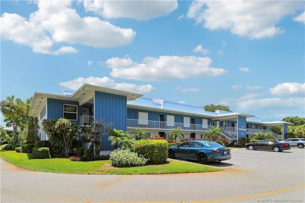 1852 SW Palm City Road, Unit 201, Stuart, FL 34994 Photo