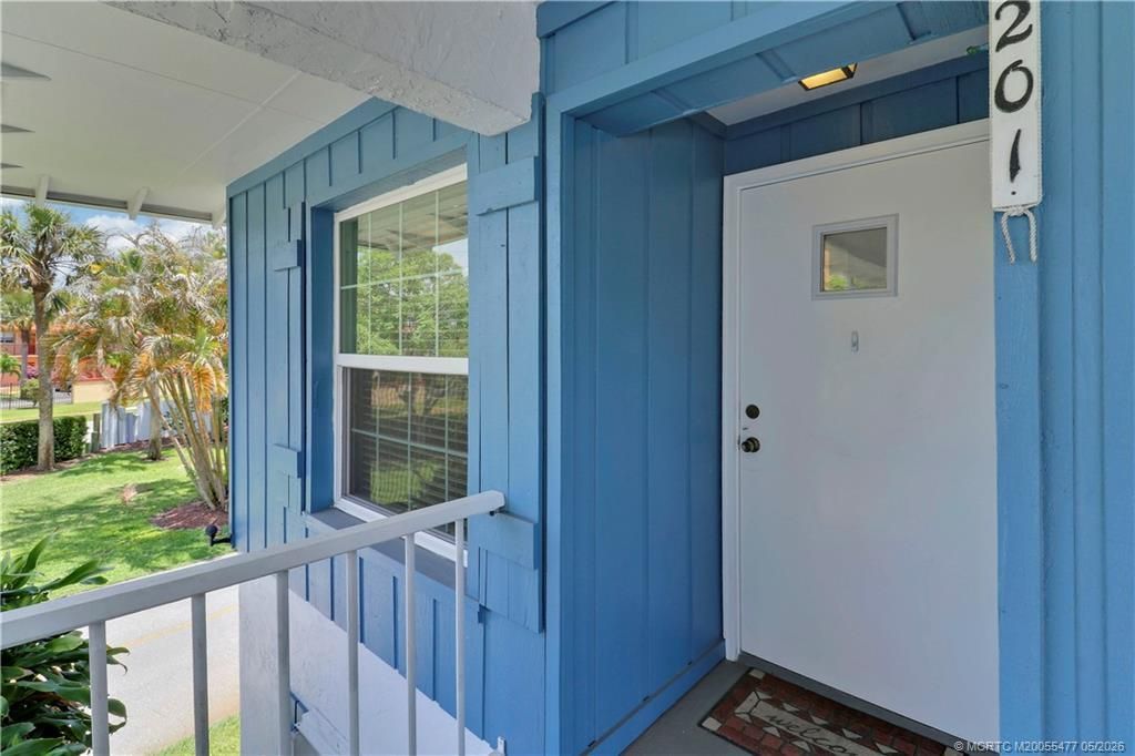 1852 SW Palm City Road, Unit 201, Stuart, FL 34994 Photo