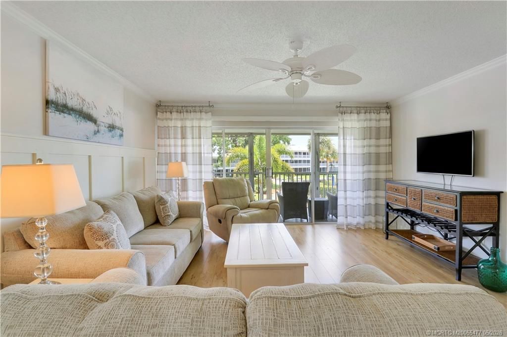 1852 SW Palm City Road, Unit 201, Stuart, FL 34994 Photo